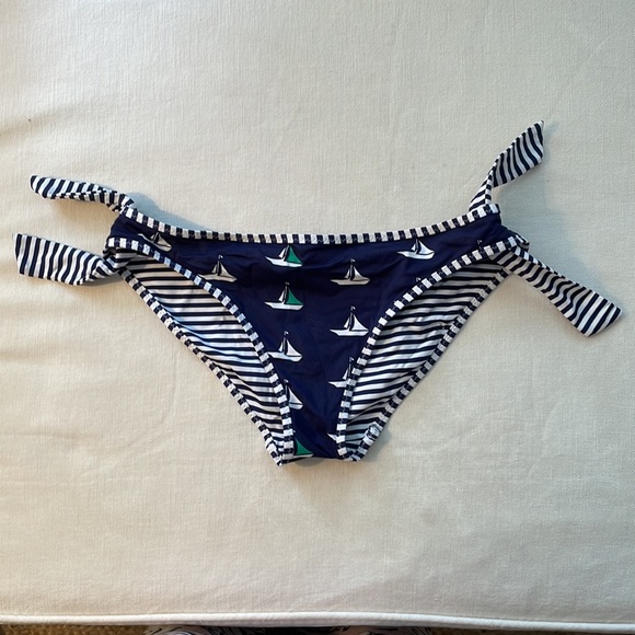 J. Crew reversible bikini bottom navy stripes and sailboats. Size S. - Picture 2 of 6